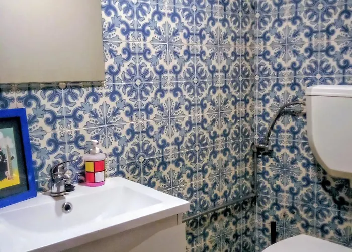 Πανσιόν Aliados City Drop Private